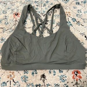 Lululemon Free to be Serene Bra